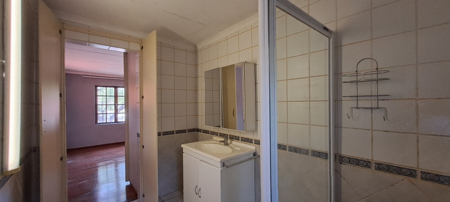 To Let 1 Bedroom Property for Rent in Staffords Hill Free State